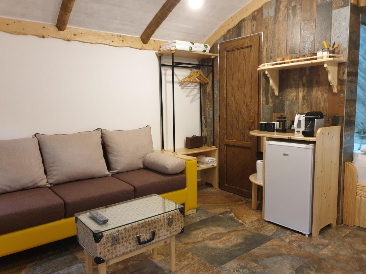 Cozy House Hotel Dilijan Exterior photo