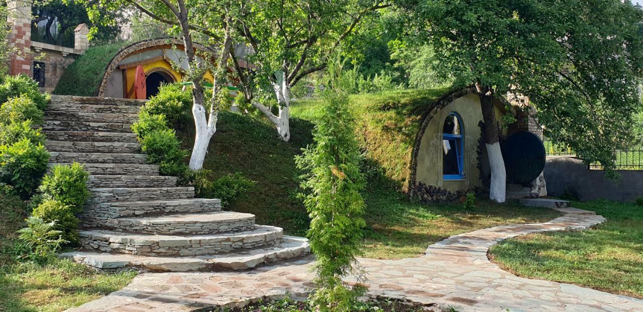 Cozy House Hotel Dilijan Exterior photo