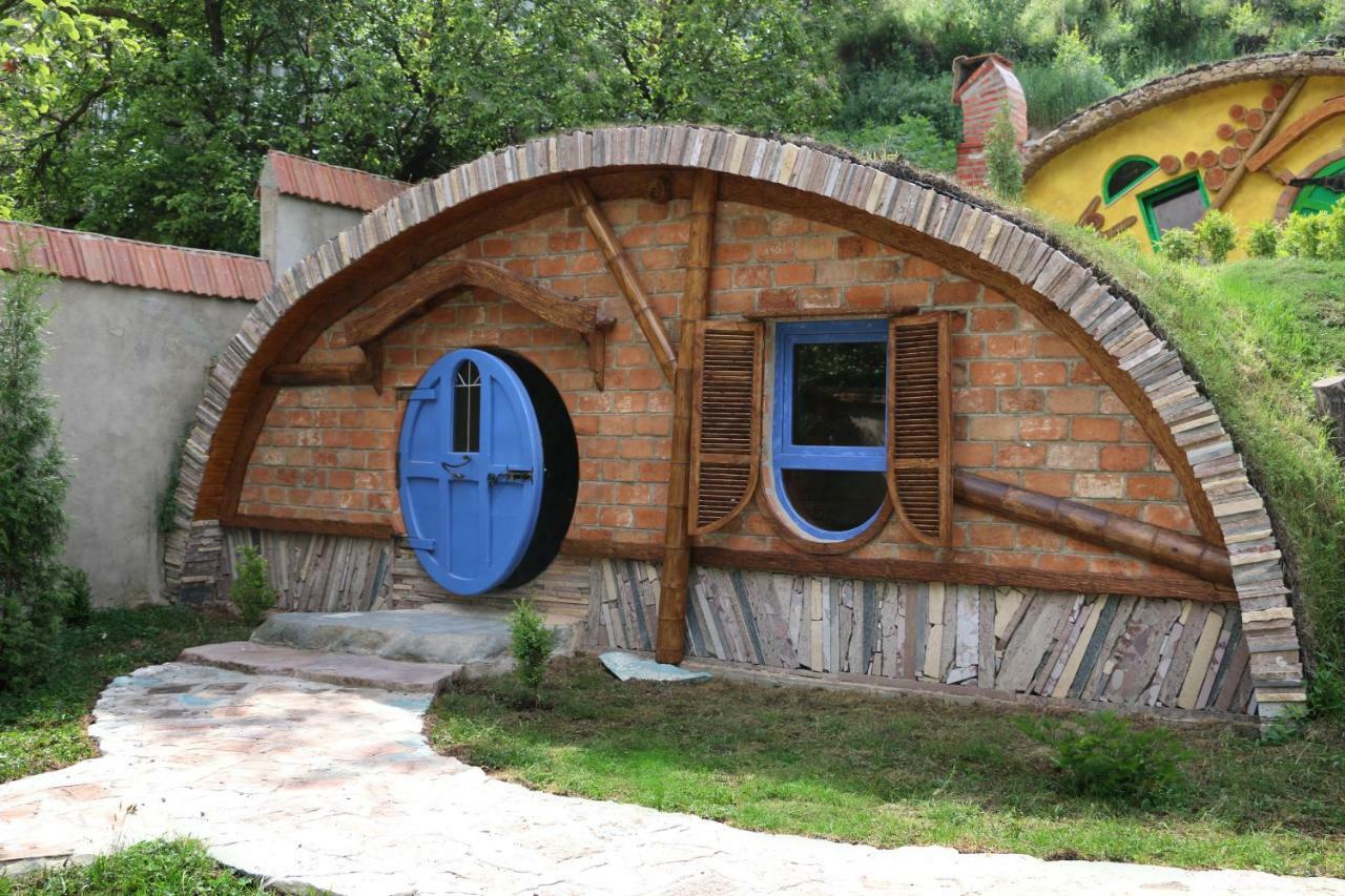 Cozy House Hotel Dilijan Exterior photo