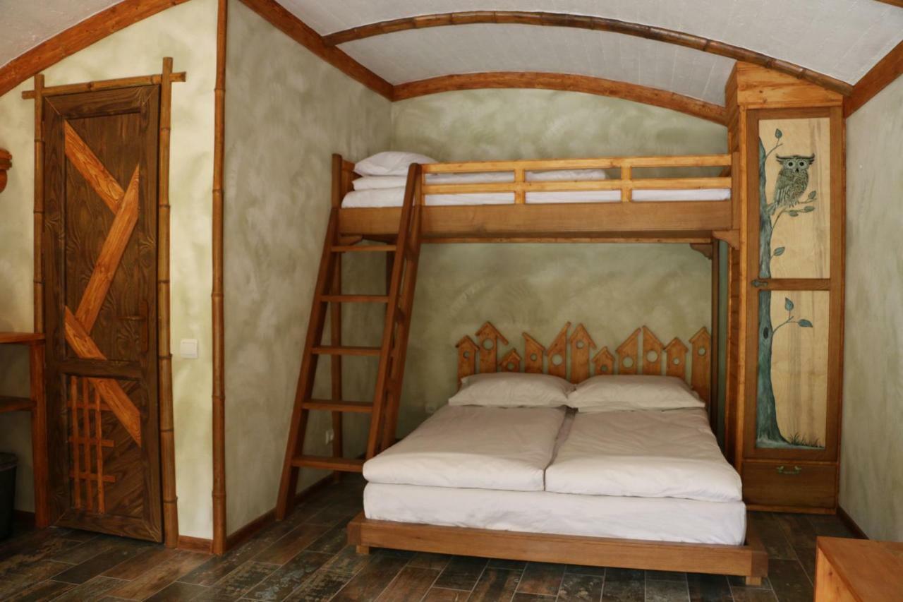 Cozy House Hotel Dilijan Exterior photo